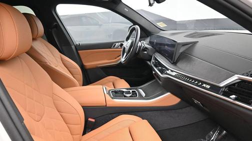 Alpine White 2025 BMW X5 sDrive40i