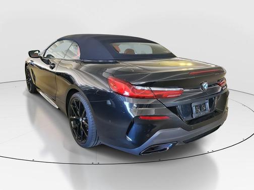 Black Sapphire Metallic 2026 BMW 840 i