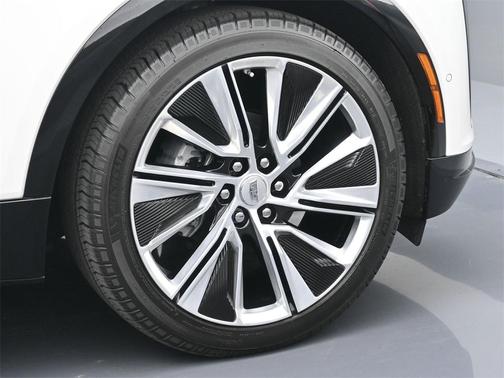 2025 Cadillac LYRIQ Luxury