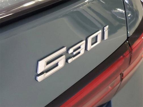 2026 BMW 530 i