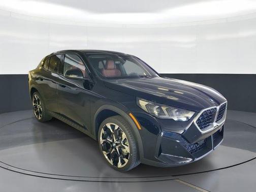Jet Black 2026 BMW X2 xDrive28i