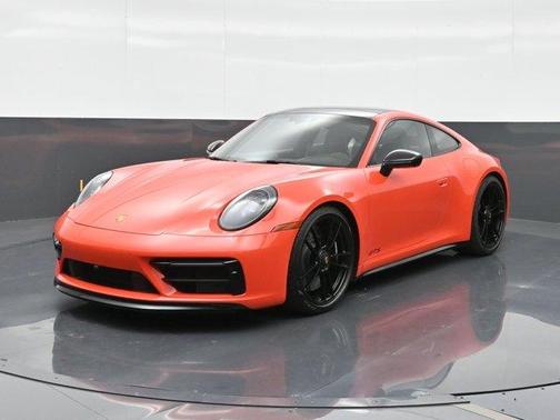 2022 Porsche 911 Carrera GTS