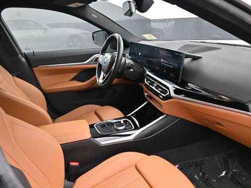 Mineral White Metallic 2023 BMW i4 Gran Coupe eDrive35