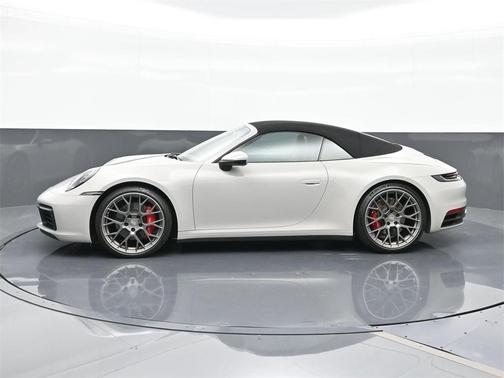2022 Porsche 911 Carrera S