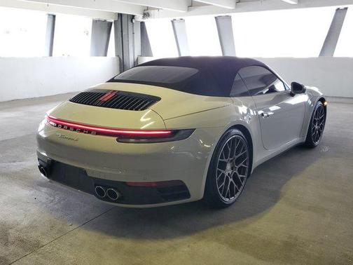 2022 Porsche 911 Carrera S