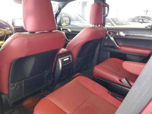 2023 Lexus GX 460 Base