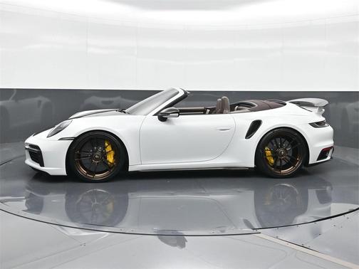 2021 Porsche 911 Turbo S