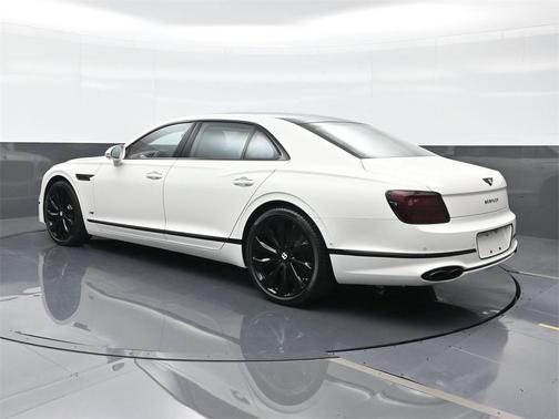 2021 Bentley Flying Spur V8