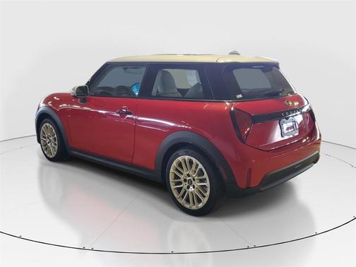 2025 MINI Hardtop Cooper