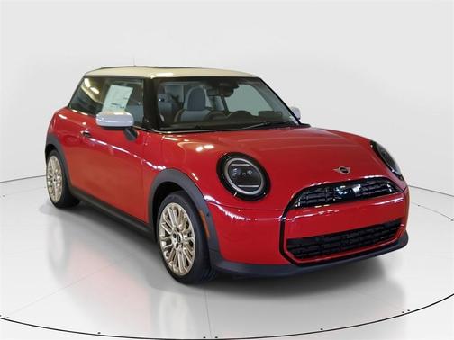 2025 MINI Hardtop Cooper