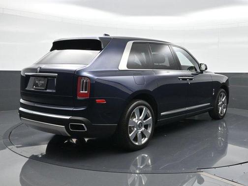 2020 Rolls-Royce Cullinan Base