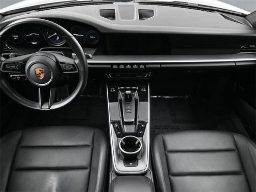 2021 Porsche 911 Carrera
