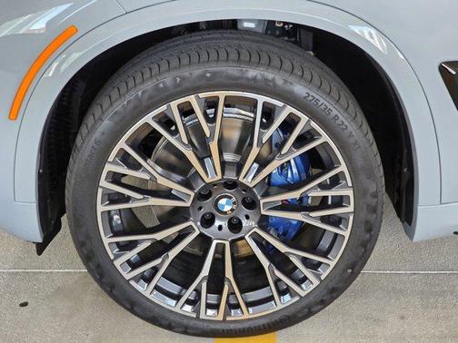 Gray Metallic 2026 BMW X5 sDrive40i