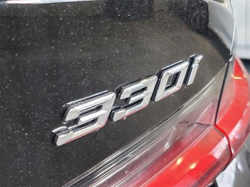 2025 BMW 330 i