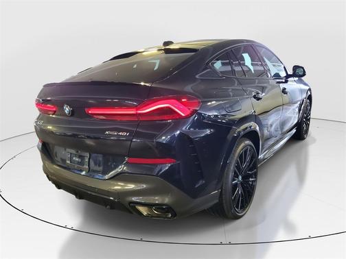 2026 BMW X6 xDrive40i