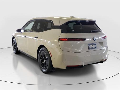 2026 BMW iX xDrive45