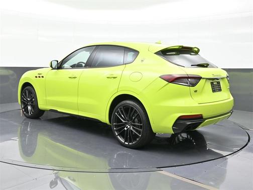 2023 Maserati Levante Trofeo