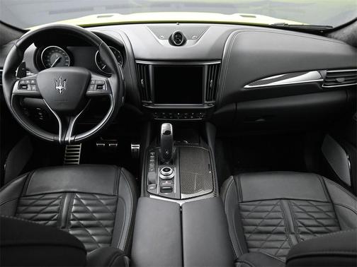2023 Maserati Levante Trofeo