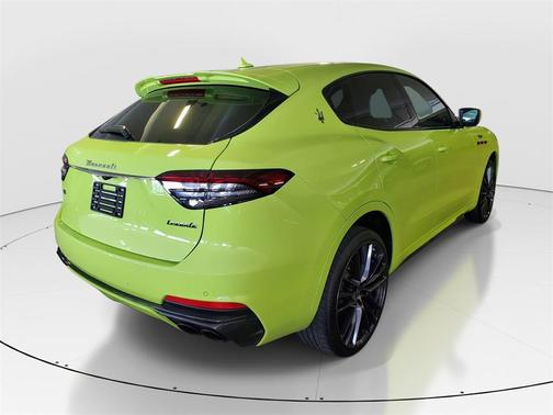 2023 Maserati Levante Trofeo