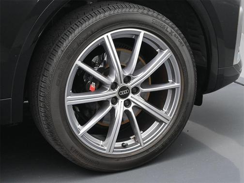 2022 Audi SQ5 3.0T Premium Plus