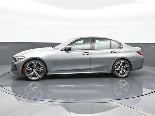 2023 BMW 330 i