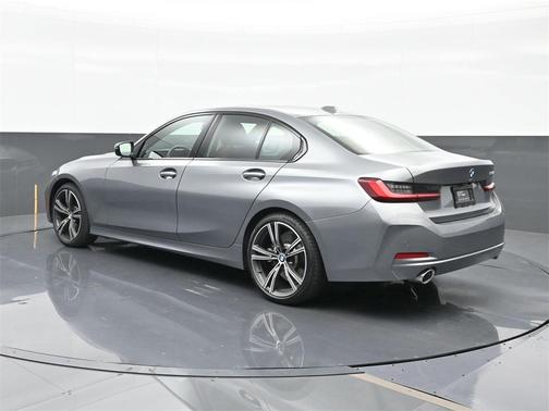 2023 BMW 330 i