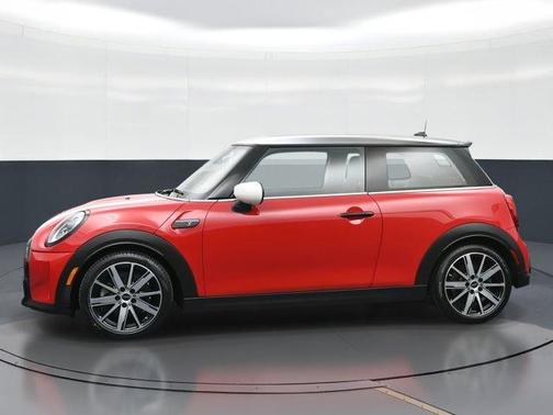2023 MINI Hardtop Cooper
