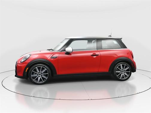 2023 MINI Hardtop Cooper