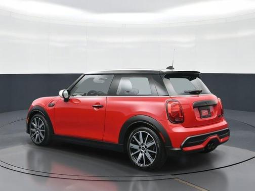 2023 MINI Hardtop Cooper