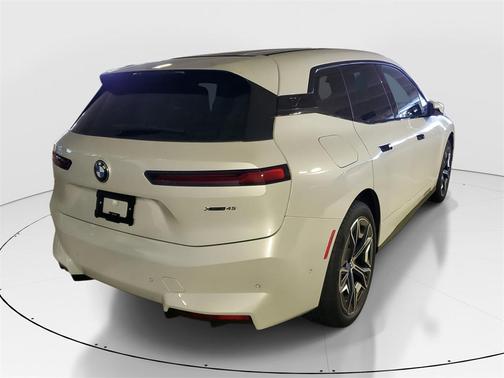 2026 BMW iX xDrive45