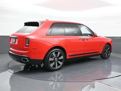 2021 Rolls-Royce Cullinan Base