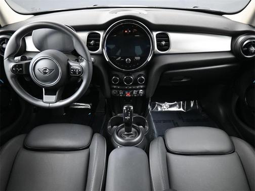 2023 MINI Hardtop Cooper