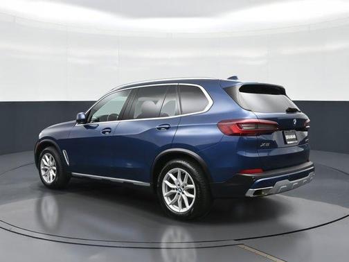 2023 BMW X5 sDrive40i