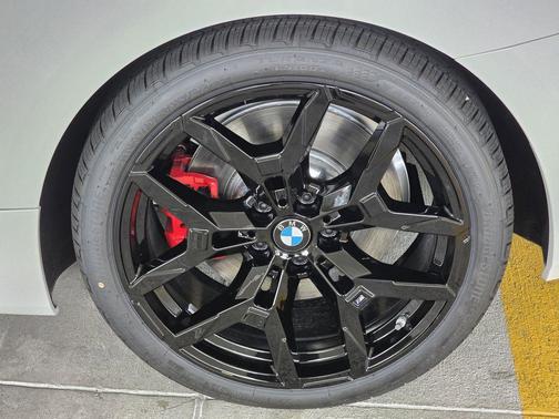 Alpine White 2026 BMW M440 i