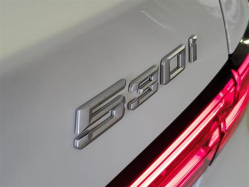 2026 BMW 530 i