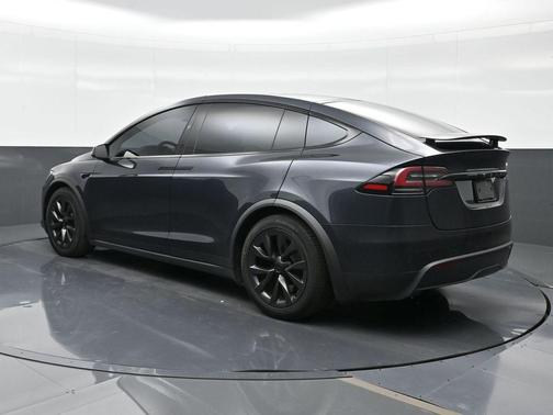 2024 Tesla Model X Base