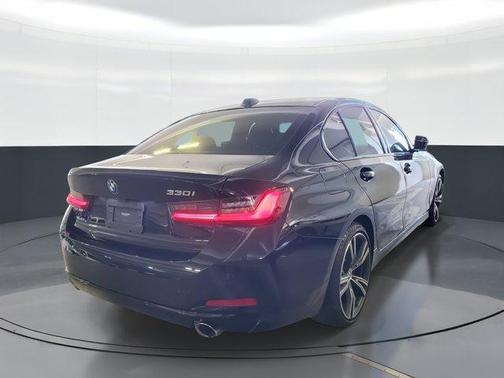 2023 BMW 330 i