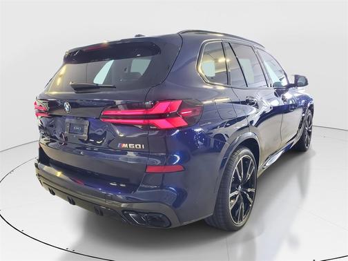 2026 BMW X5 M60i