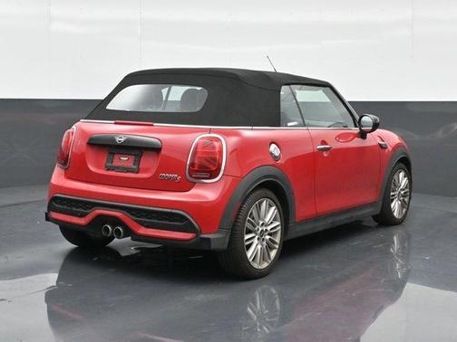 Chili Pepper Red 2024 MINI Convertible Cooper S