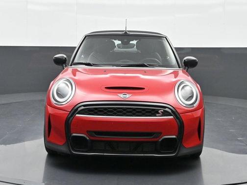 Chili Pepper Red 2024 MINI Convertible Cooper S