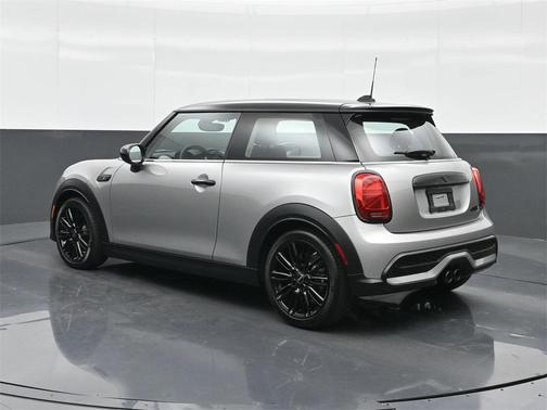 2023 MINI Hardtop Cooper