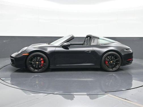 Jet Black Metallic 2024 Porsche 911 Targa 4S