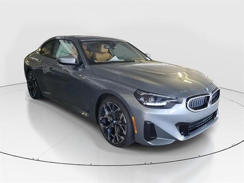 2025 BMW 230 i