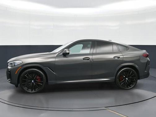 2023 BMW X6 M50i