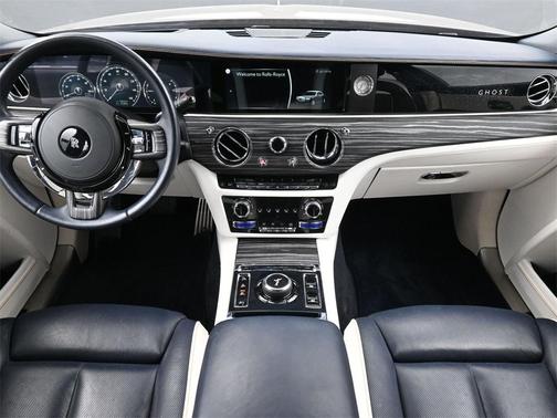 2022 Rolls-Royce Ghost 