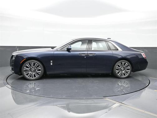 2022 Rolls-Royce Ghost 