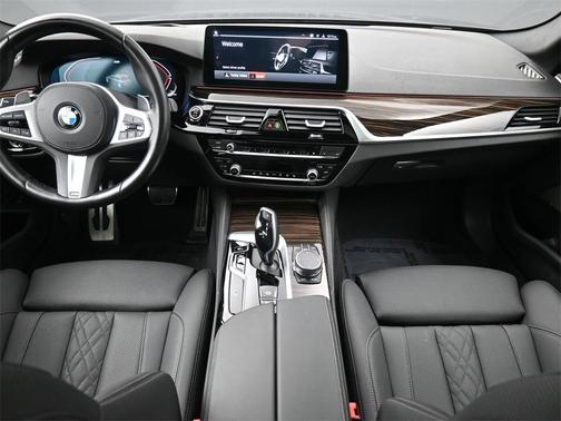 2023 BMW 540 i