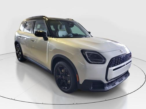 White Metallic 2026 MINI Countryman S