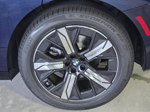 2026 BMW iX xDrive45