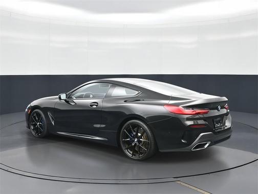 2023 BMW 840 i